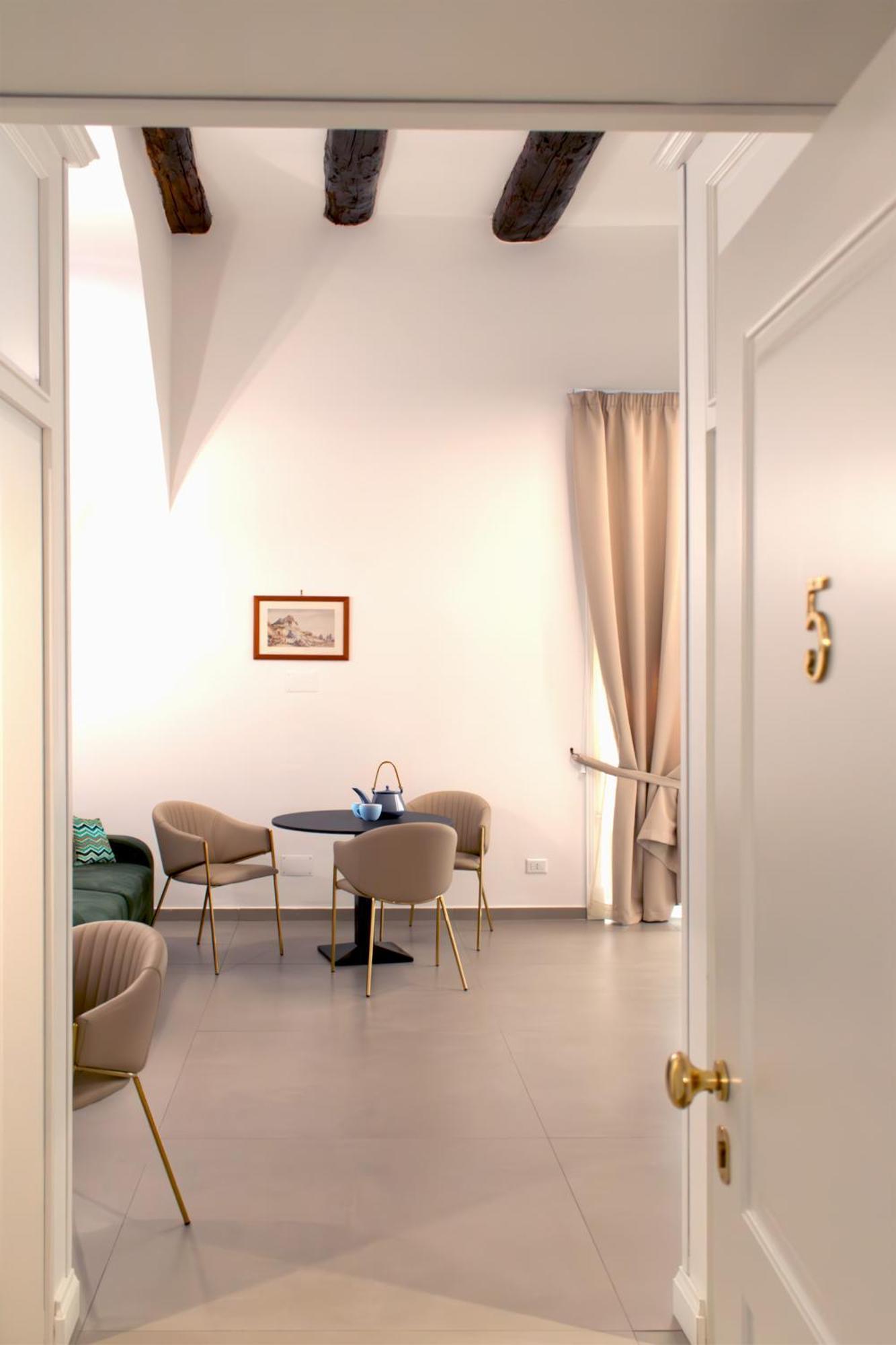 Relais Don Pedro De Toledo Otel Napoli Dış mekan fotoğraf