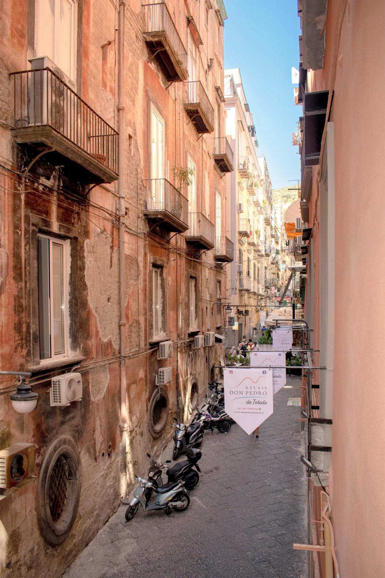Relais Don Pedro De Toledo Otel Napoli Dış mekan fotoğraf